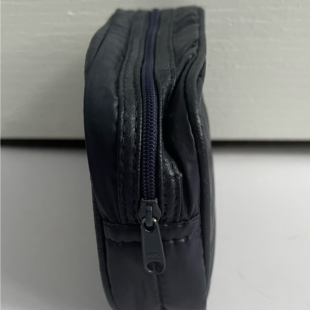 Vintage Pan Am Airlines Complimentary Toiletry Travel Kit Bag. NOS - Picture 3 of 6